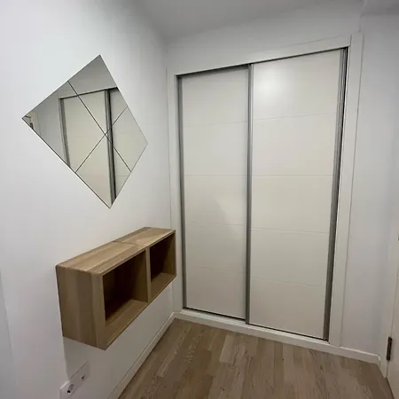 Con Terraza Centro شقة